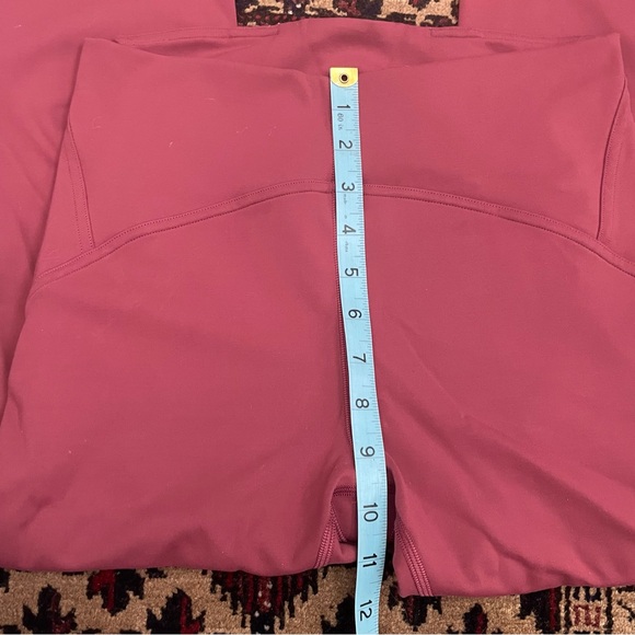 Lululemon Instill legging - Picture 7 of 9